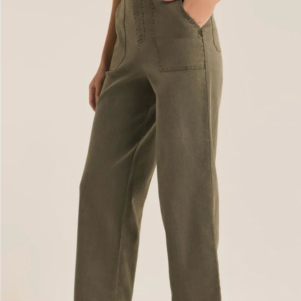 Z Supply Green Wide Leg Pants- Size 29 
Style is Bobbi